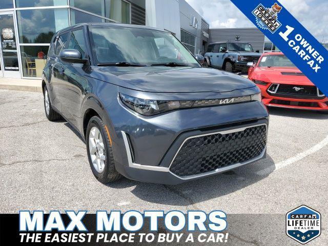 Photo of 2023 Gravity Gray Kia Soul