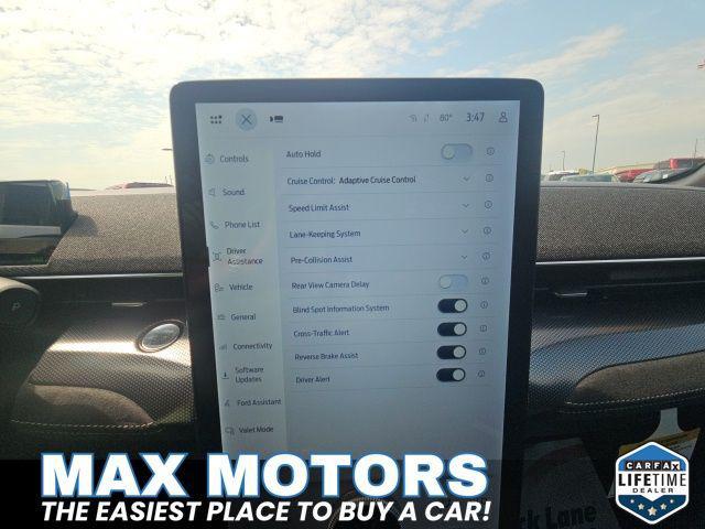 Photo of 2025 Star White Metallic Tri-Coat Ford Mustang Mach-E