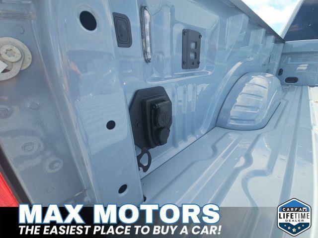 Photo of 2025 Glacier Gray Metallic Tri-Coat Ford F-350