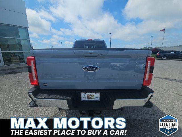 Photo of 2025 Glacier Gray Metallic Tri-Coat Ford F-350