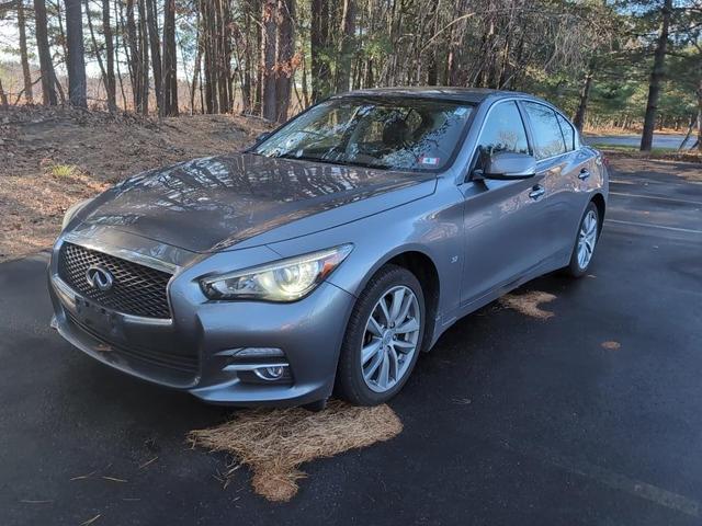 2015 Infiniti Q50