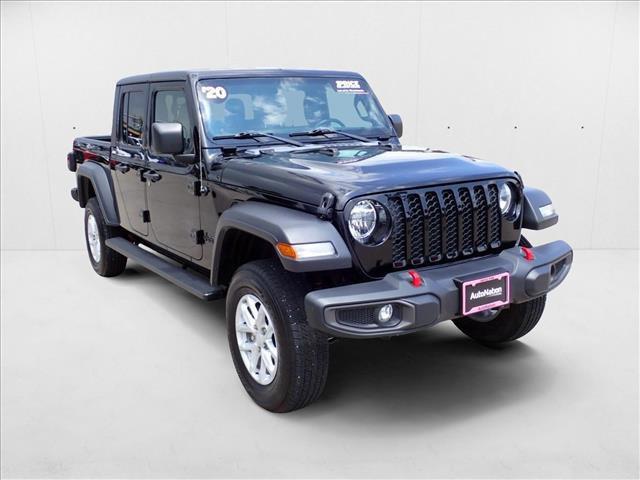 Photo of 2020 Black Clearcoat Jeep Gladiator