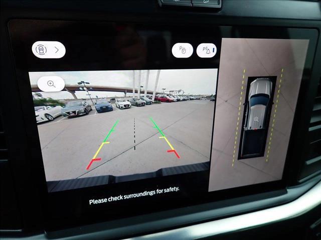 Photo of 2025 Glacier Gray Metallic Tri-Coat Ford F-350