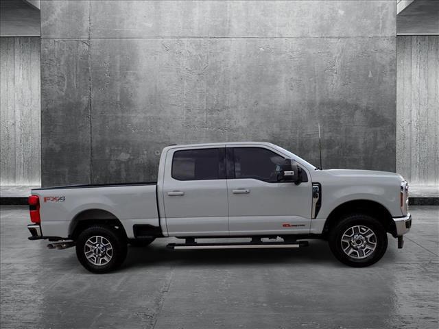 Photo of 2025 Glacier Gray Metallic Tri-Coat Ford F-350