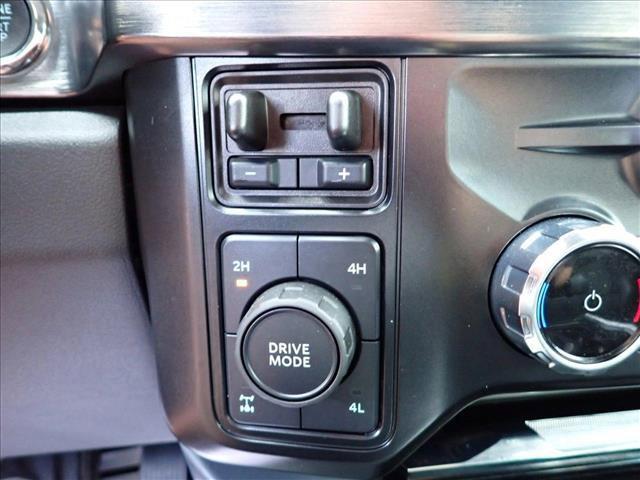 Photo of 2025 Glacier Gray Metallic Tri-Coat Ford F-350