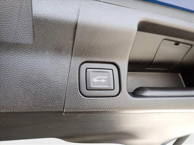 Photo of 2023 Ultra Blue Metallic GMC Acadia