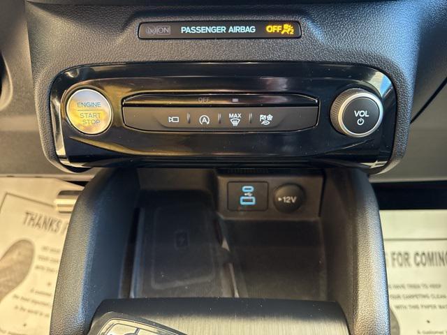 Photo of 2023 Vapor Blue Metallic Ford Escape