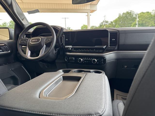 Photo of 2026 Onyx Black GMC Sierra 1500