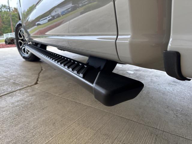 Photo of 2023 Avalanche Ford F-150