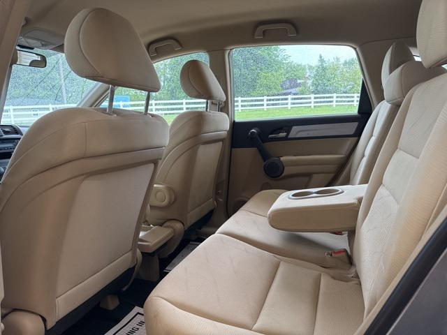 Photo of 2011 Opal Sage Metallic Honda CR-V