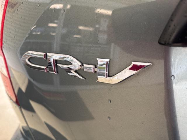 Photo of 2011 Opal Sage Metallic Honda CR-V