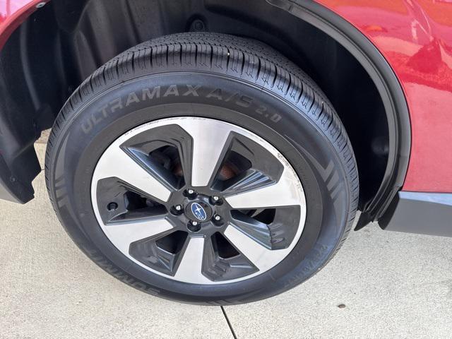 Photo of 2017 Venetian Red Pearl Subaru Forester