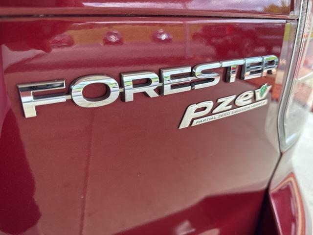 Photo of 2017 Venetian Red Pearl Subaru Forester