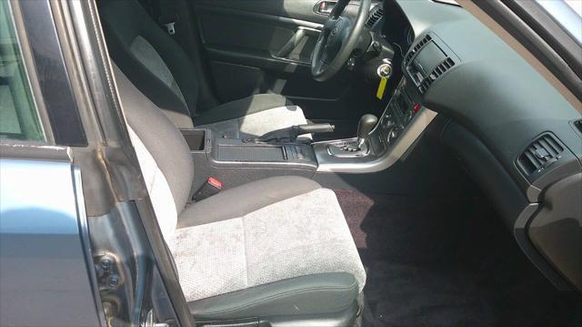 Photo of 2005 Atlantic Blue Pearl/Granite Gray Opal Subaru Outback