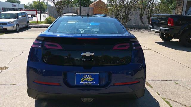 Photo of 2012 Blue Topaz Metallic Chevrolet Volt