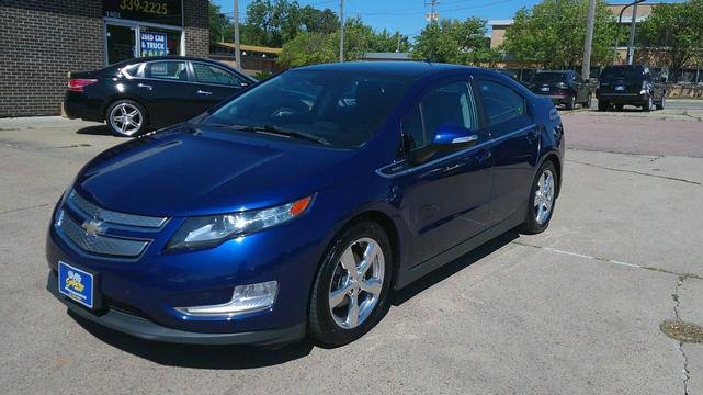 Photo of 2012 Blue Topaz Metallic Chevrolet Volt