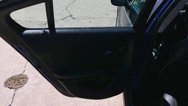 Photo of 2012 Blue Topaz Metallic Chevrolet Volt