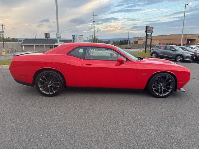 Photo of 2022 Torred Clearcoat Dodge Challenger