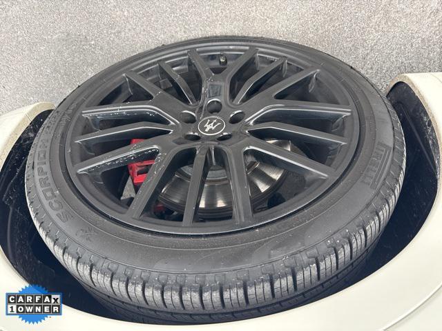 Photo of 2021 Bianco Maserati Levante