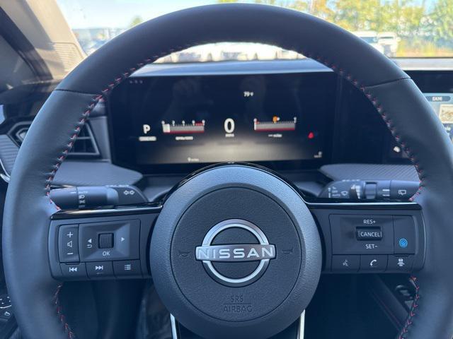 Photo of 2025 Arctic Ice Blue Metallic/Super Black Nissan Kicks