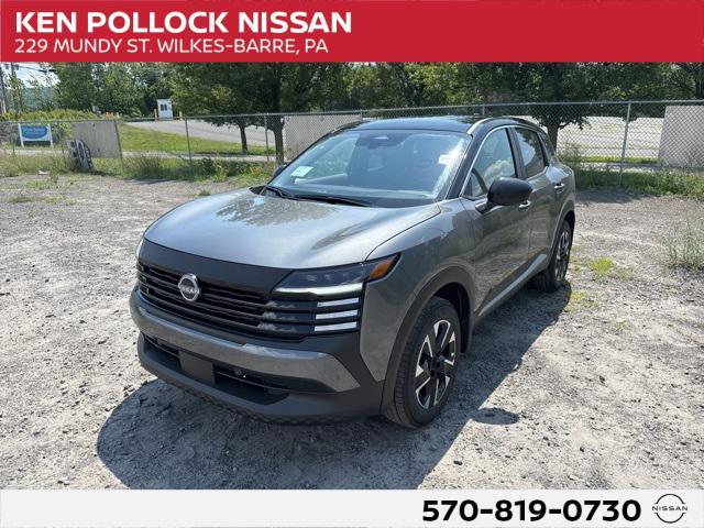 Photo of 2025 Gun Metallic/Super Black Nissan Kicks