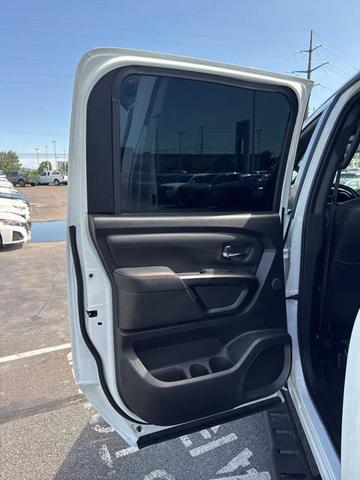 Photo of 2024 Glacier White Nissan Titan