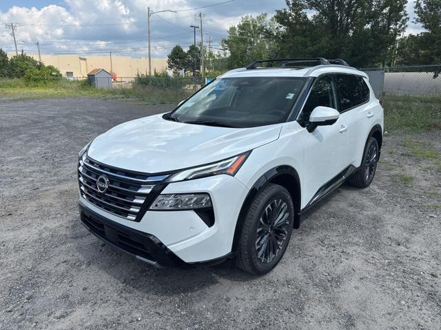 Photo of 2025 Everest White Pearl Nissan Rogue