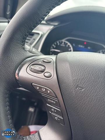 Photo of 2024 Pearl White Tricoat Nissan Murano