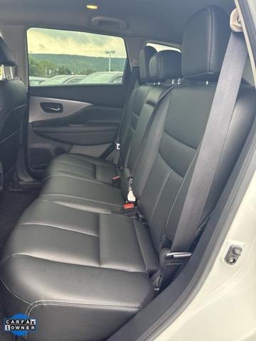 Photo of 2024 Pearl White Tricoat Nissan Murano