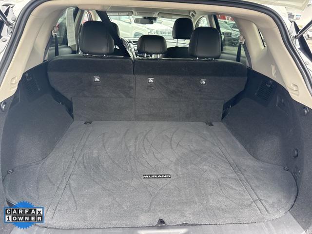 Photo of 2024 Pearl White Tricoat Nissan Murano