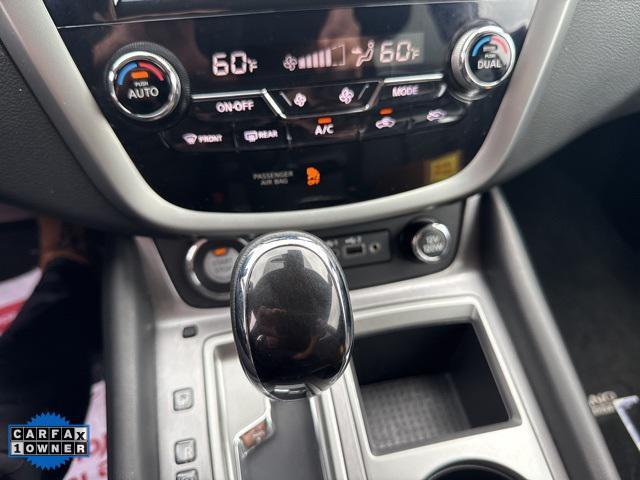 Photo of 2024 Pearl White Tricoat Nissan Murano