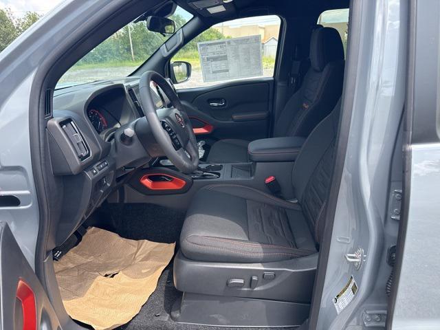Photo of 2025 Boulder Gray Pearl Nissan Frontier