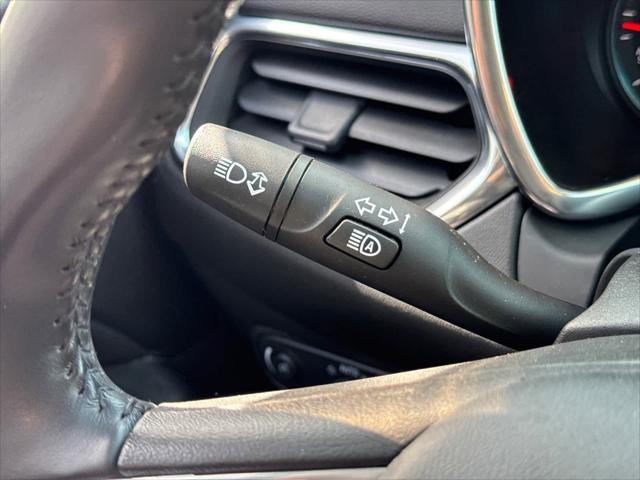 Photo of 2020 Summit White Chevrolet Equinox