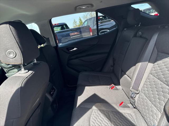 Photo of 2020 Summit White Chevrolet Equinox