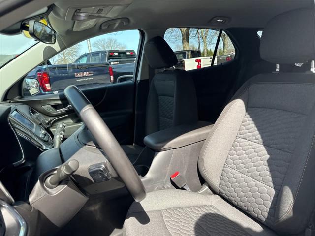 Photo of 2020 Summit White Chevrolet Equinox