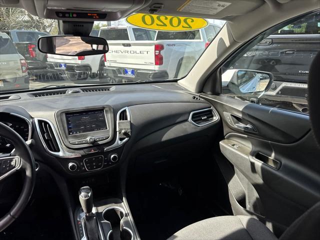 Photo of 2020 Summit White Chevrolet Equinox