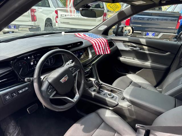 Photo of 2023 Stellar Black Metallic Cadillac XT6