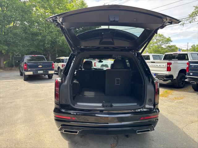 Photo of 2023 Stellar Black Metallic Cadillac XT6
