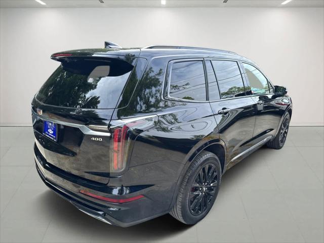 Photo of 2023 Stellar Black Metallic Cadillac XT6