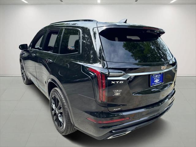 Photo of 2023 Stellar Black Metallic Cadillac XT6