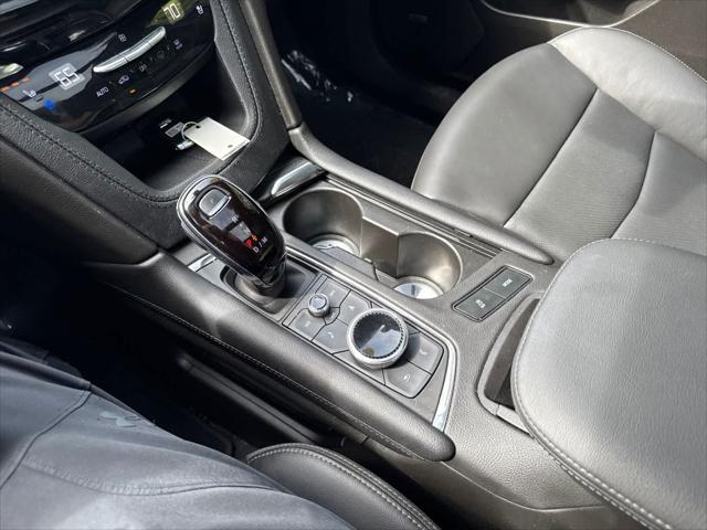 Photo of 2023 Stellar Black Metallic Cadillac XT6
