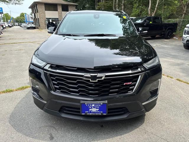 Photo of 2022 Mosaic Black Metallic Chevrolet Traverse
