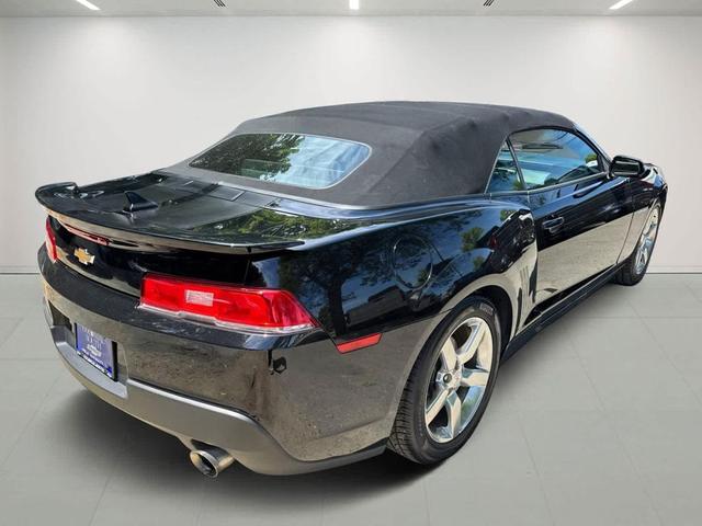 Photo of 2015 Black Chevrolet Camaro