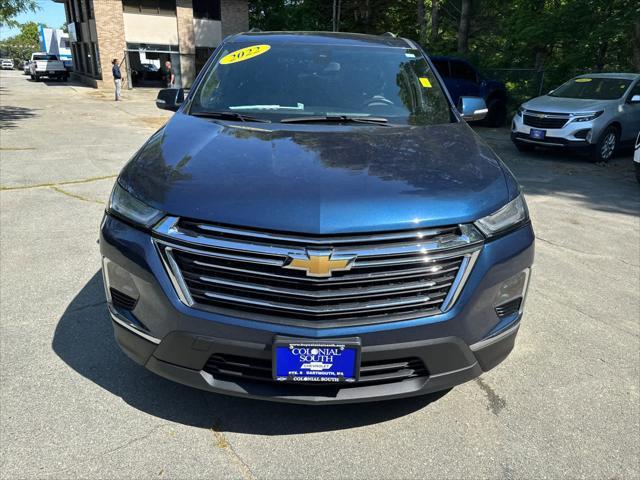Photo of 2022 Northsky Blue Metallic Chevrolet Traverse