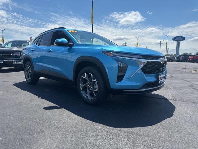 Photo of 2025 Marina Blue Chevrolet Trax