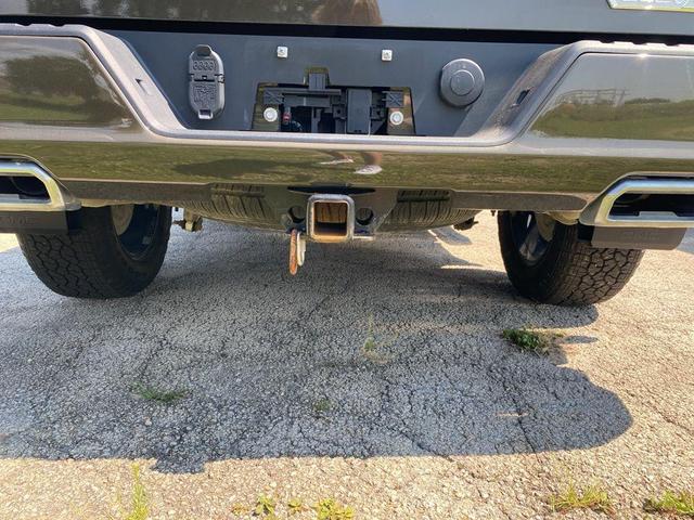 Photo of 2023 Deep Bronze Metallic GMC Sierra 1500