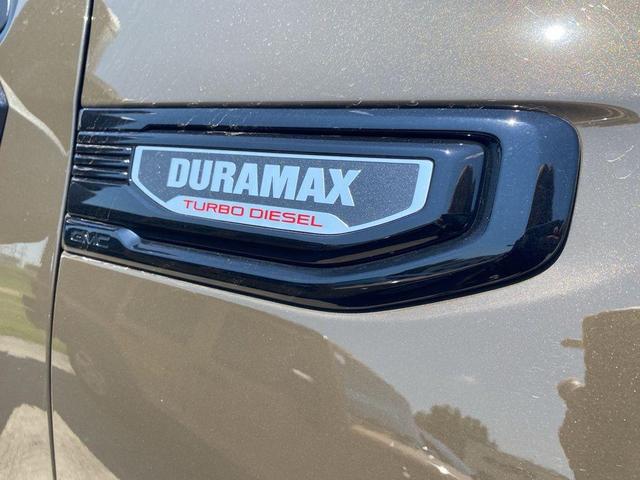 Photo of 2023 Deep Bronze Metallic GMC Sierra 1500