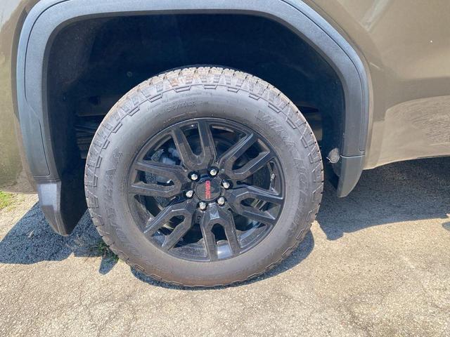 Photo of 2023 Deep Bronze Metallic GMC Sierra 1500