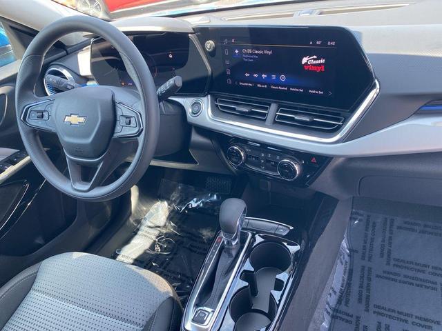 Photo of 2025 Marina Blue Chevrolet Trax