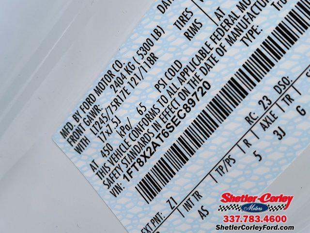 Photo of 2025 Oxford White Ford F-250